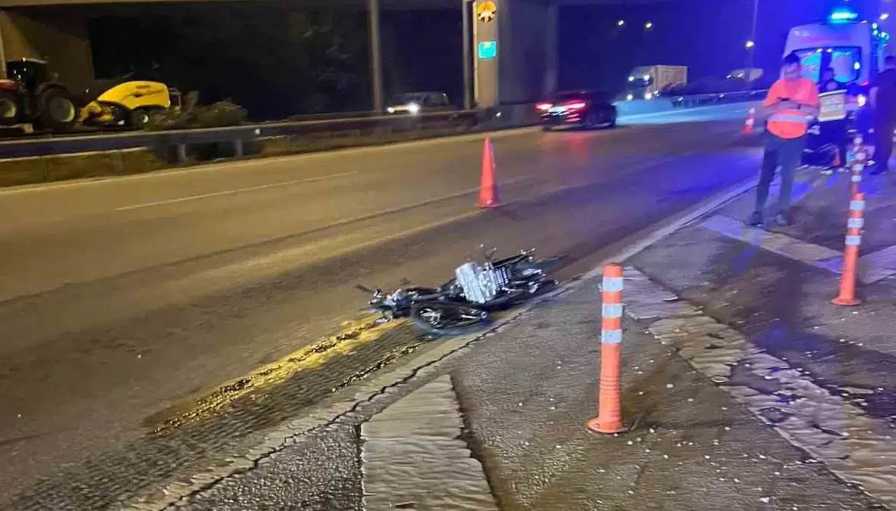 Otoyolda Kaza! Motosikletli Hayatını Kaybetti