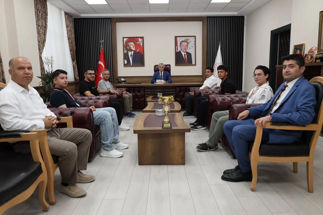 Türkiye İkincisi Sporculardan Turan Akpınar'a Ziyaret