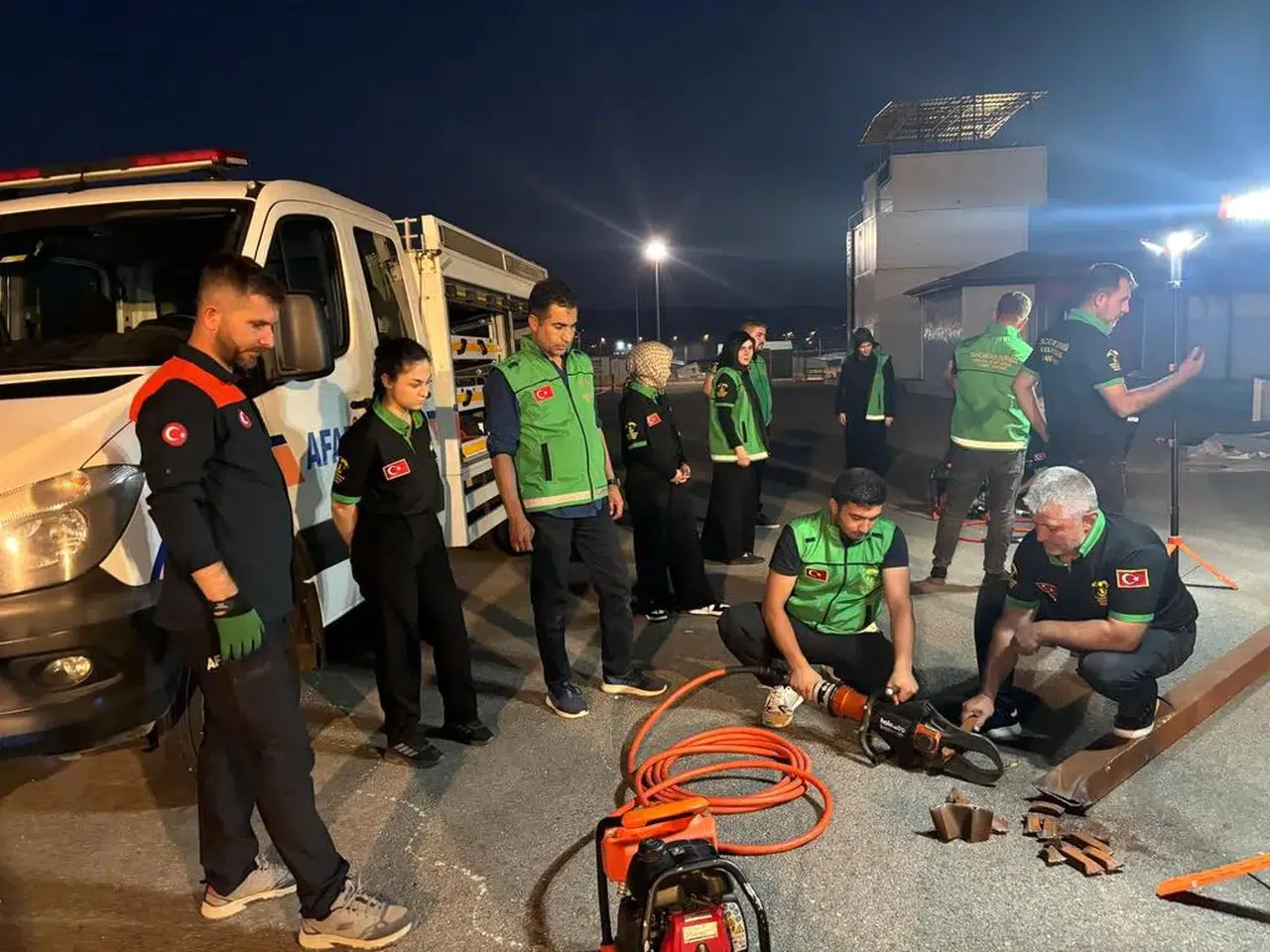 AFAD'dan Sancaktar Ekibine Enkaz Eğitimi
