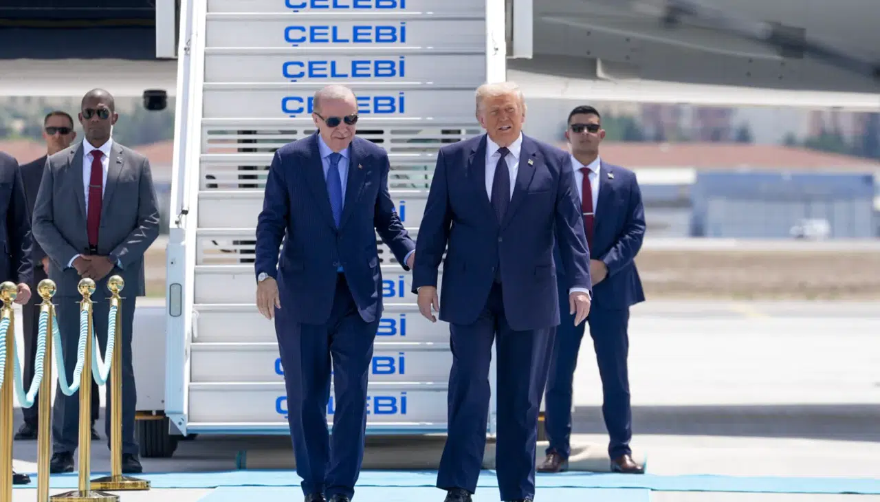 Cumhurbaşkanı Erdoğan, Trump'ı Ankara'da Karşıladı