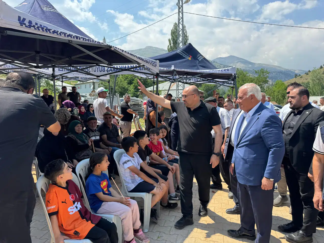 Mehmet Şahin, Kavşut Bal Festivali'ne Katıldı