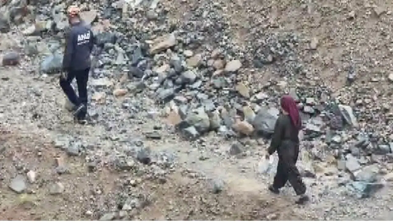 Berit Dağı'nda Mahsur Kalan Kadın AFAD Ekiplerince Kurtarıldı