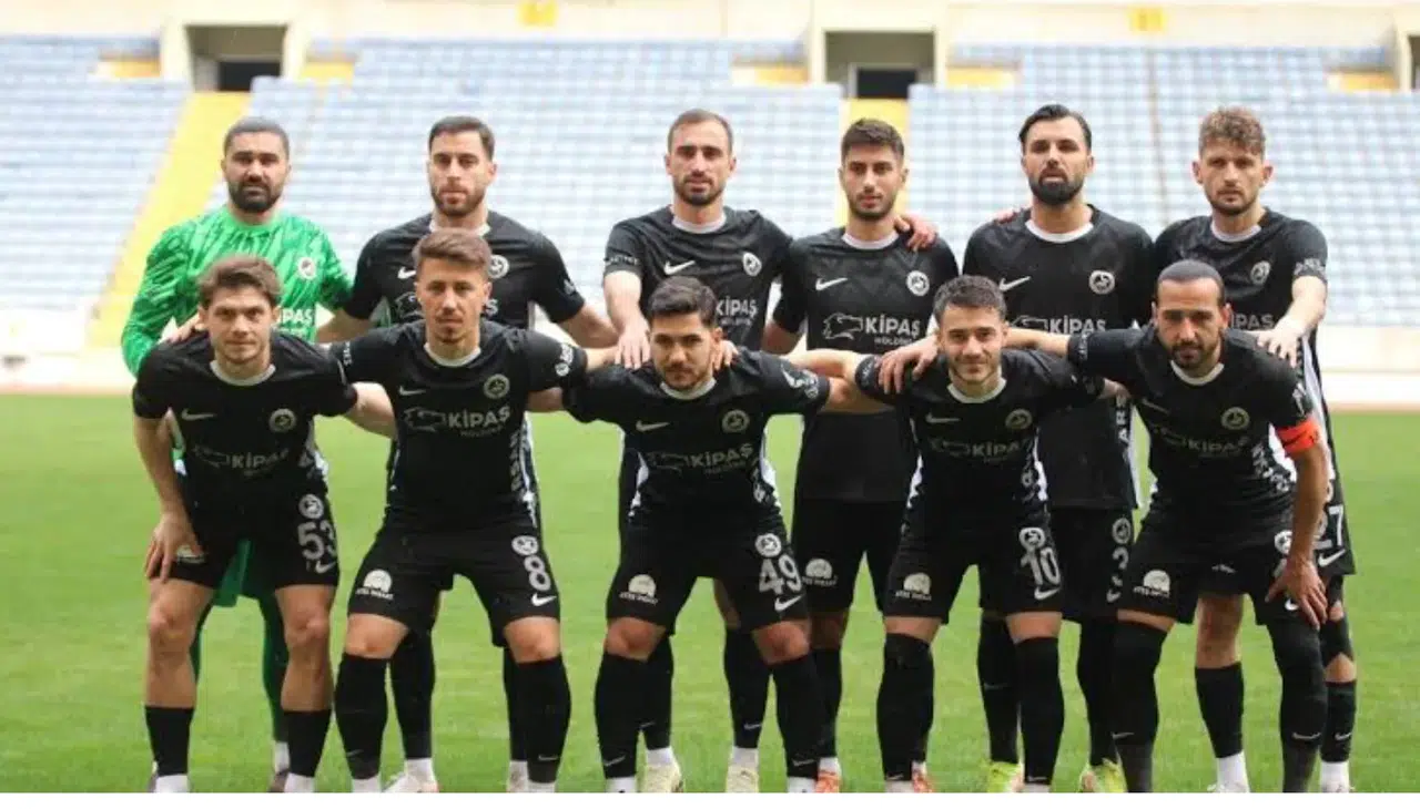 Kahramanmaraş İstiklalspor'da 13 Futbolcunun Sözleşmesi Bitti