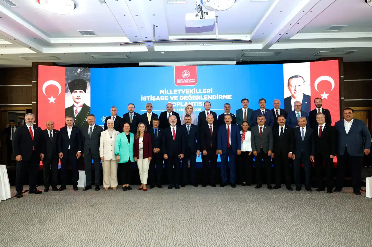 Prof. Dr. Şahin'den Yoğun Ankara Mesaisi: İçişleri Bakanı Çiftçi İle Bir Araya Geldi