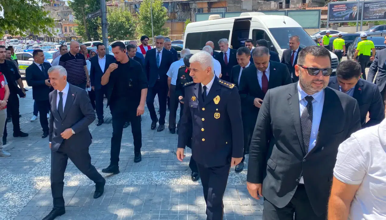 Kahramanmaraş'ta 252 Şehit İçin Ulu Camii'nde Hatm-i Şerif ve Mevlid Programı