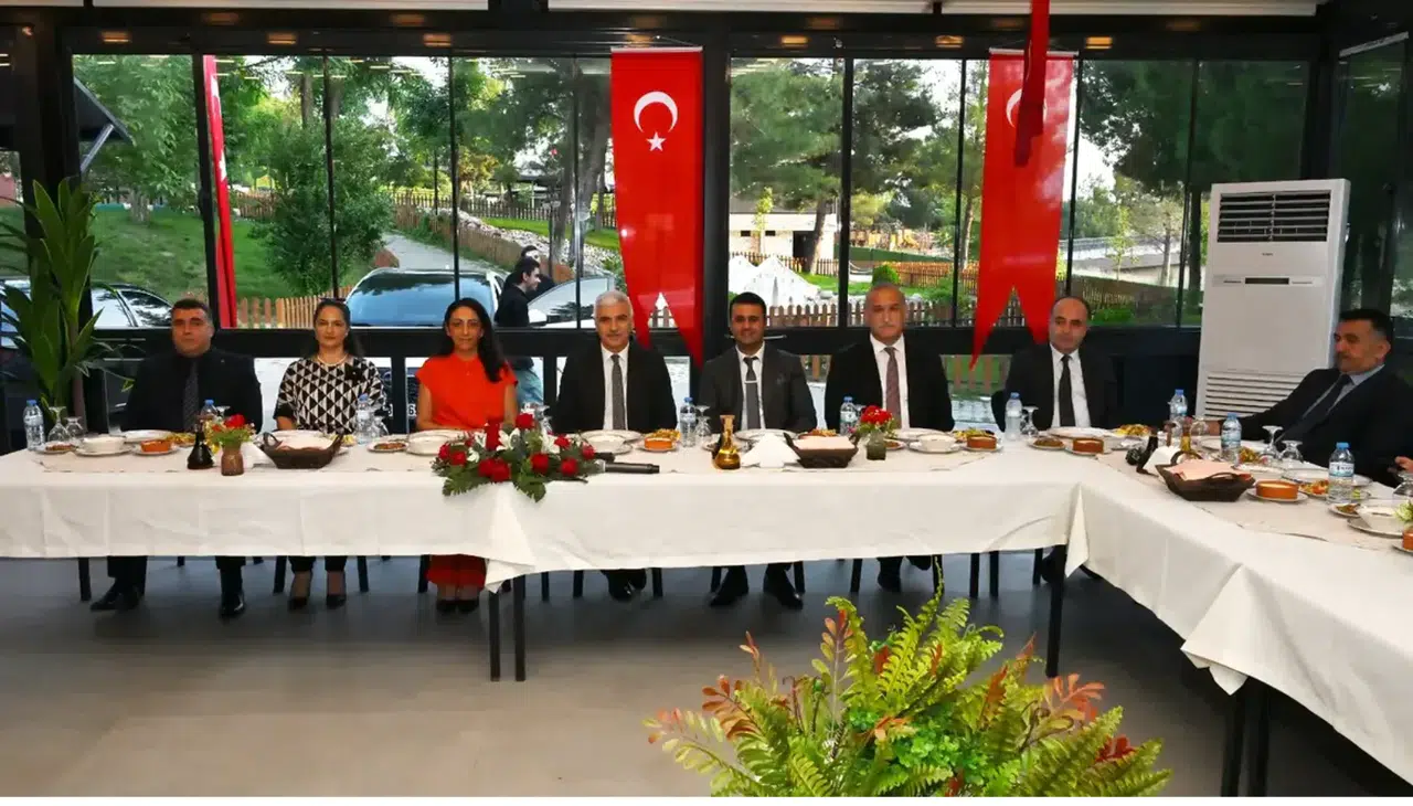 Kahramanmaraş'ta Terfi Eden Emniyet Amirleri Onurlandırıldı