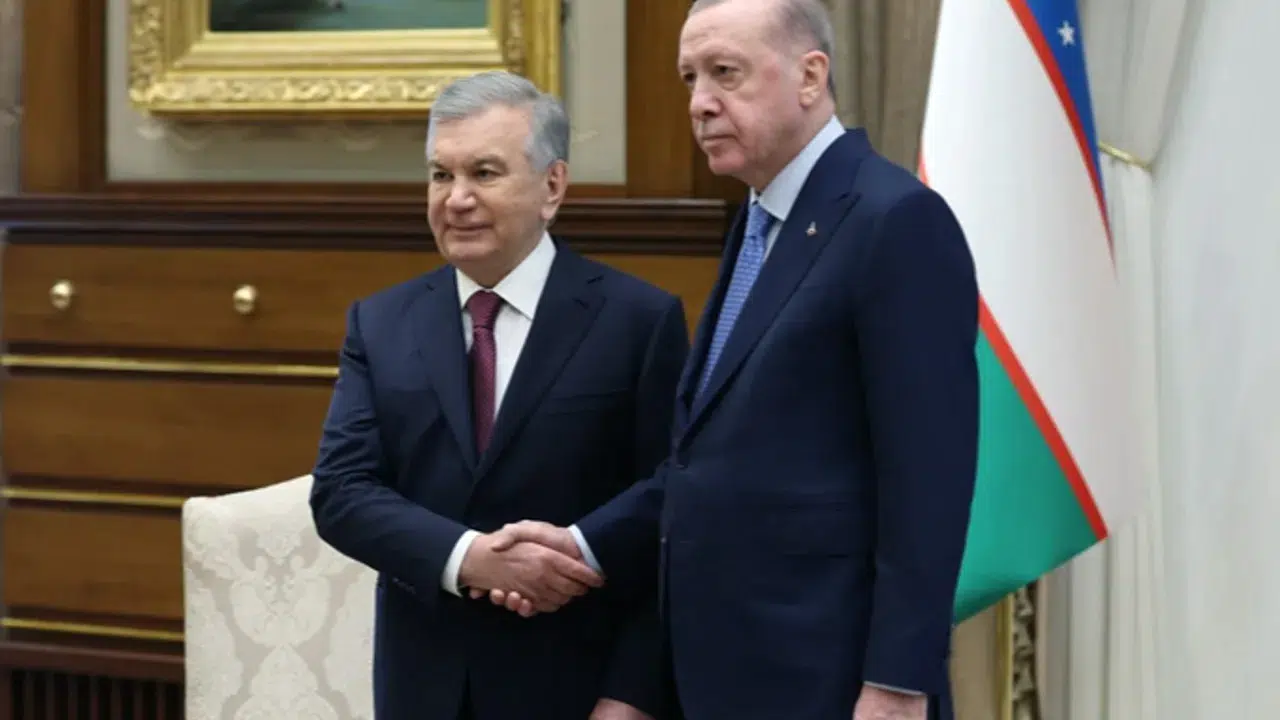 Erdoğan İle Mirziyoyev'i COP31 Zirvesi'ne Davet Etti