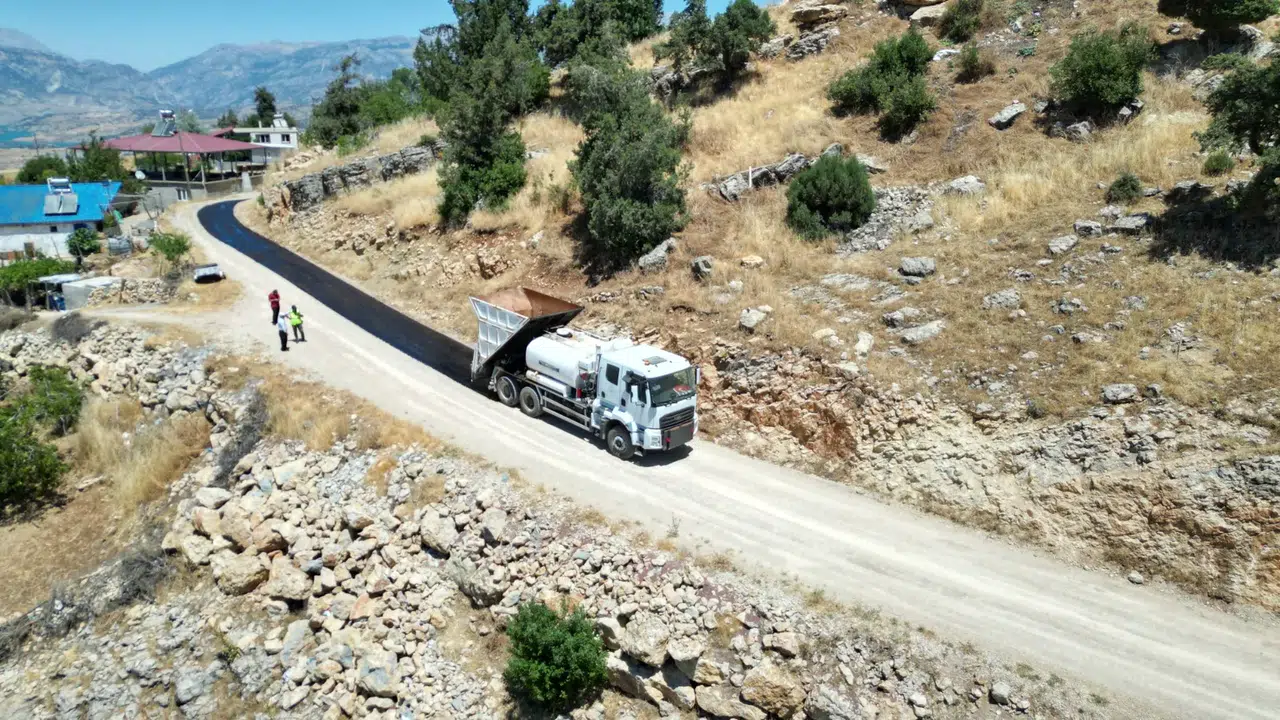 Karagöl-Çobanlı Yolunda Kaplama Çalışmaları Başladı
