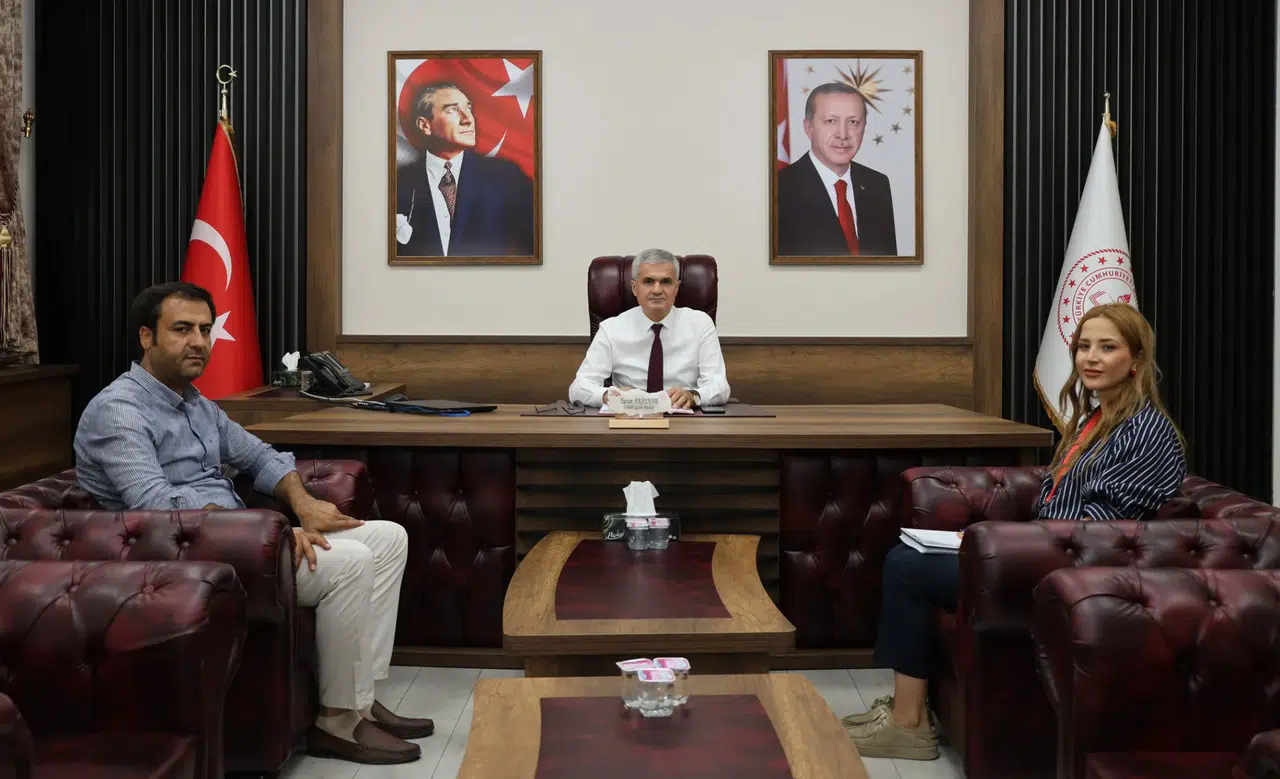 İl Millî Eğitim Müdürü Turan Akpınar'dan Muhtarlar ve Kızılay'a Ziyaret Kabulü