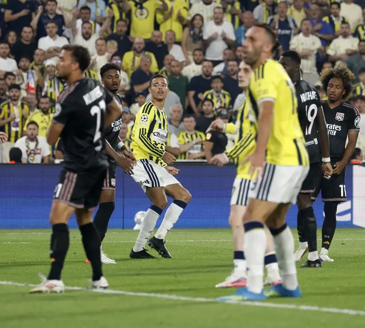 Kadıköy’de Eşitlik: Fenerbahçe 1-1 Lyon