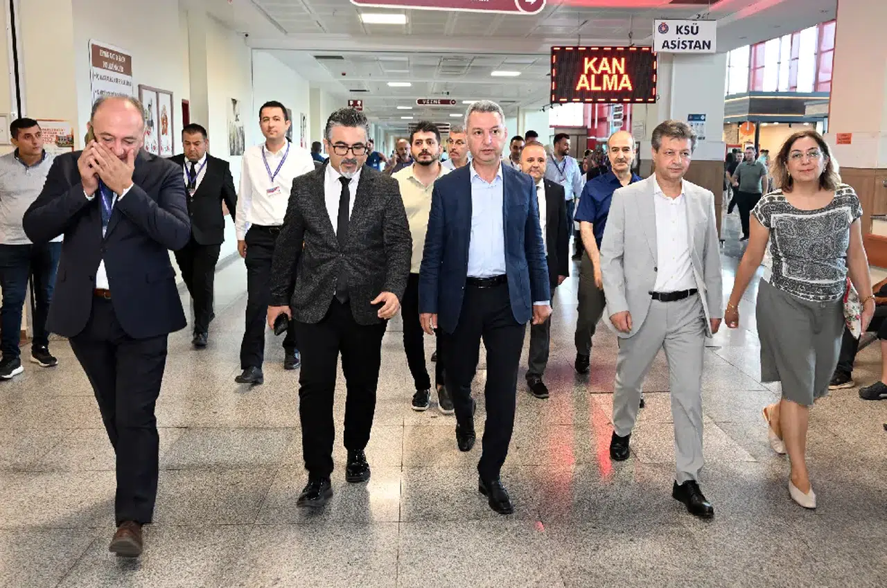 Rektör Okumuş KSÜ Hastanesindeki Çalışmaları İnceledi