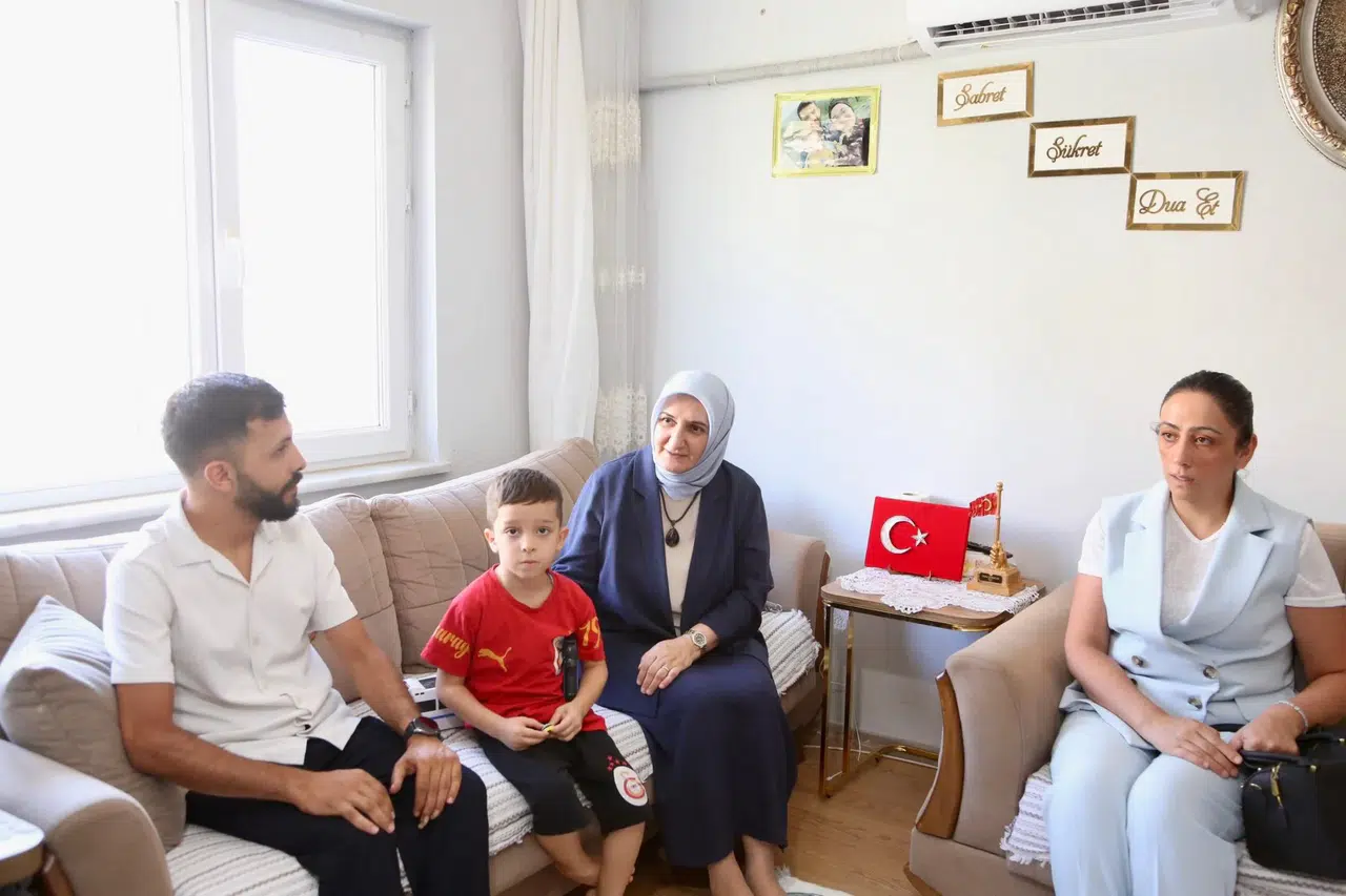 Selma Ünlüer’den Gazi Hakan Kamalak ve Ailesine Vefa Ziyareti