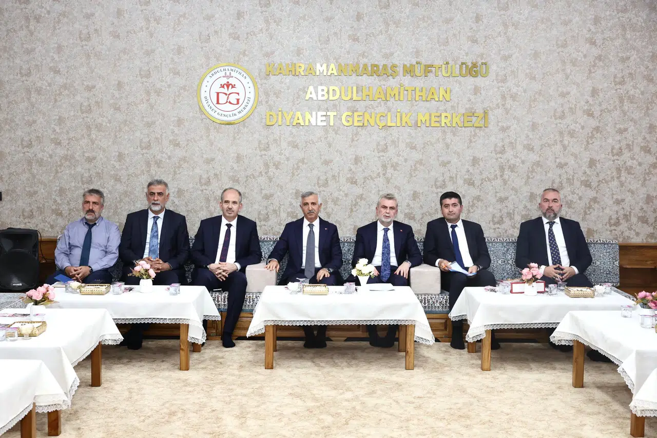 Vali Ünlüer Ve Başkan Görgel Ayser Çalık Aileleriyle Buluştu