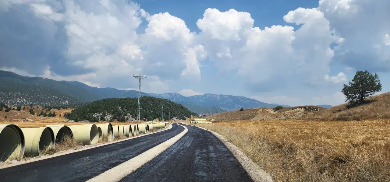 Milletvekili Şahin Duyurdu: Andırın’da Asfalt Çalışmaları Başladı