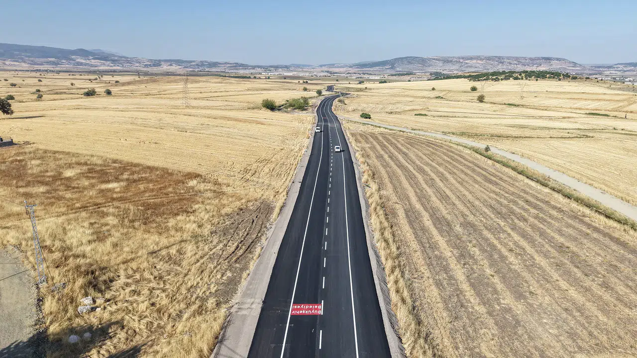Kahramanmaraş'ta 45 Milyon TL’lik yatırım ile Maksutuşağı Grup Yolu yeniden hizmete açıldı