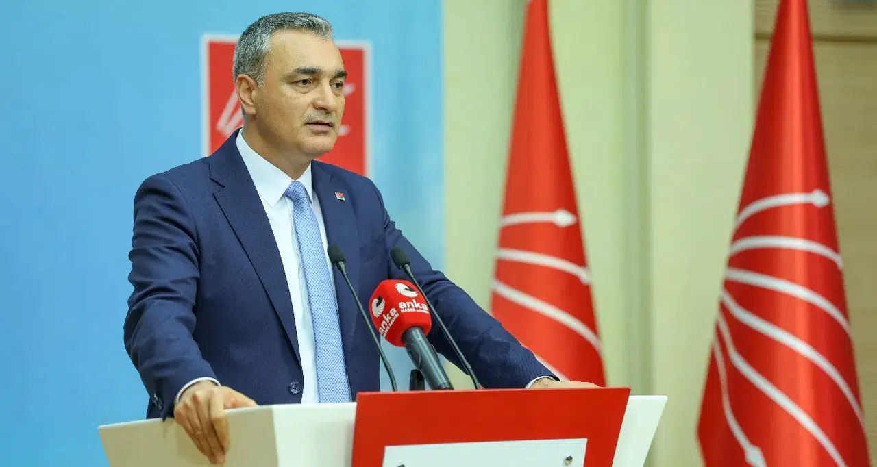 CHP’den İmamoğlu’nun İstifasına İlk Tepki: Geç Kaldı
