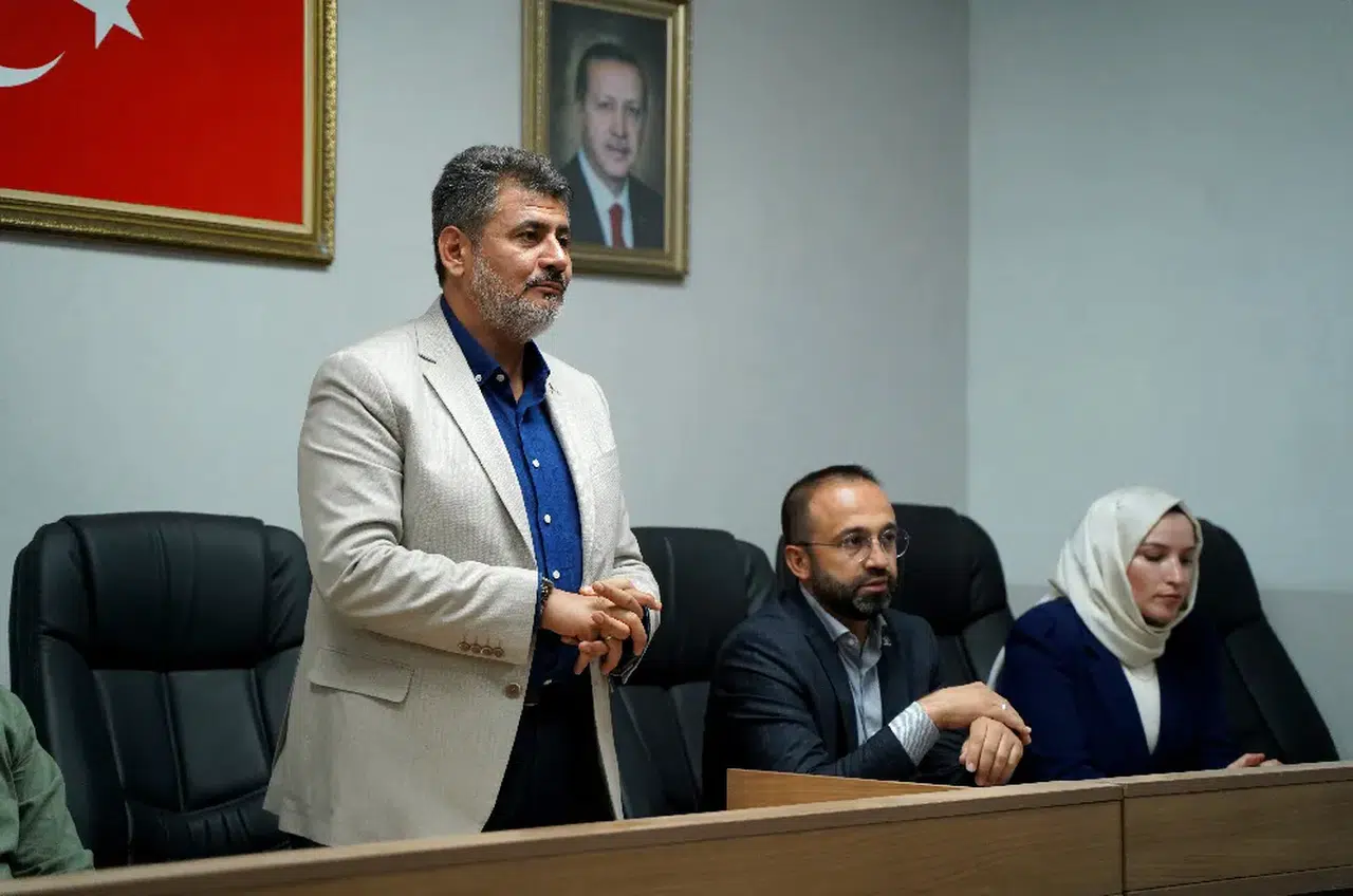 Milletvekili Debgici, Dulkadiroğlu Teşkilatıyla Buluştu
