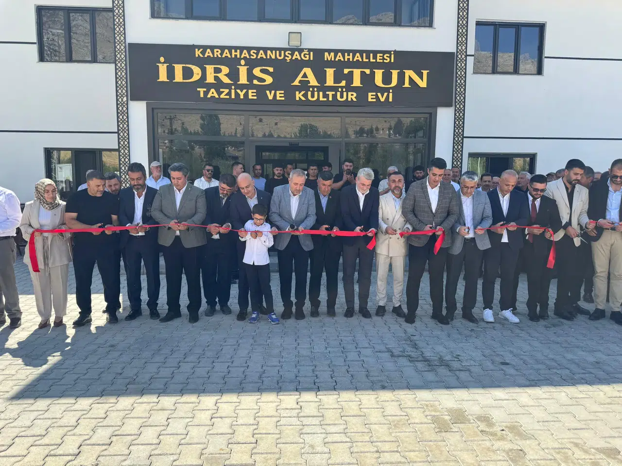 Elbistan Karahasanuşağı’na Yeni Kültür Kompleksi Açıldı