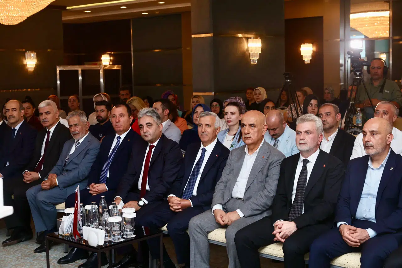 Vali Ünlüer, Şehrin Ekonomisi Kahramanmaraş Programına Katıldı