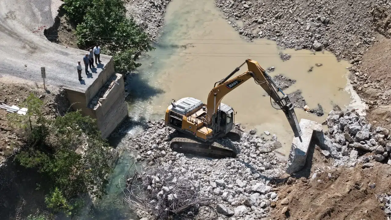 Büyükşehir’den Andırın’a Yeni Köprü