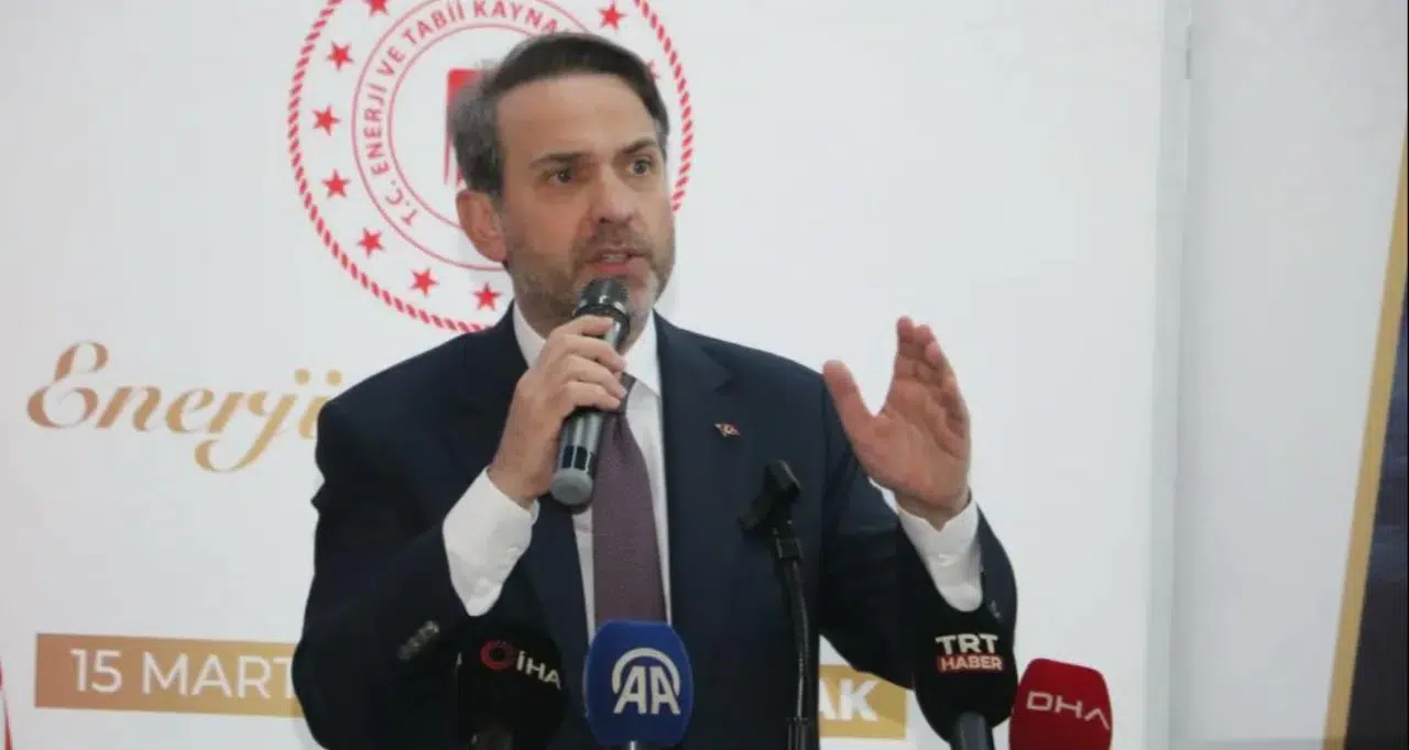 Bakan Bayraktar: '8 Milyon Evin Doğalgaz İhtiyacı Karşılanacak'