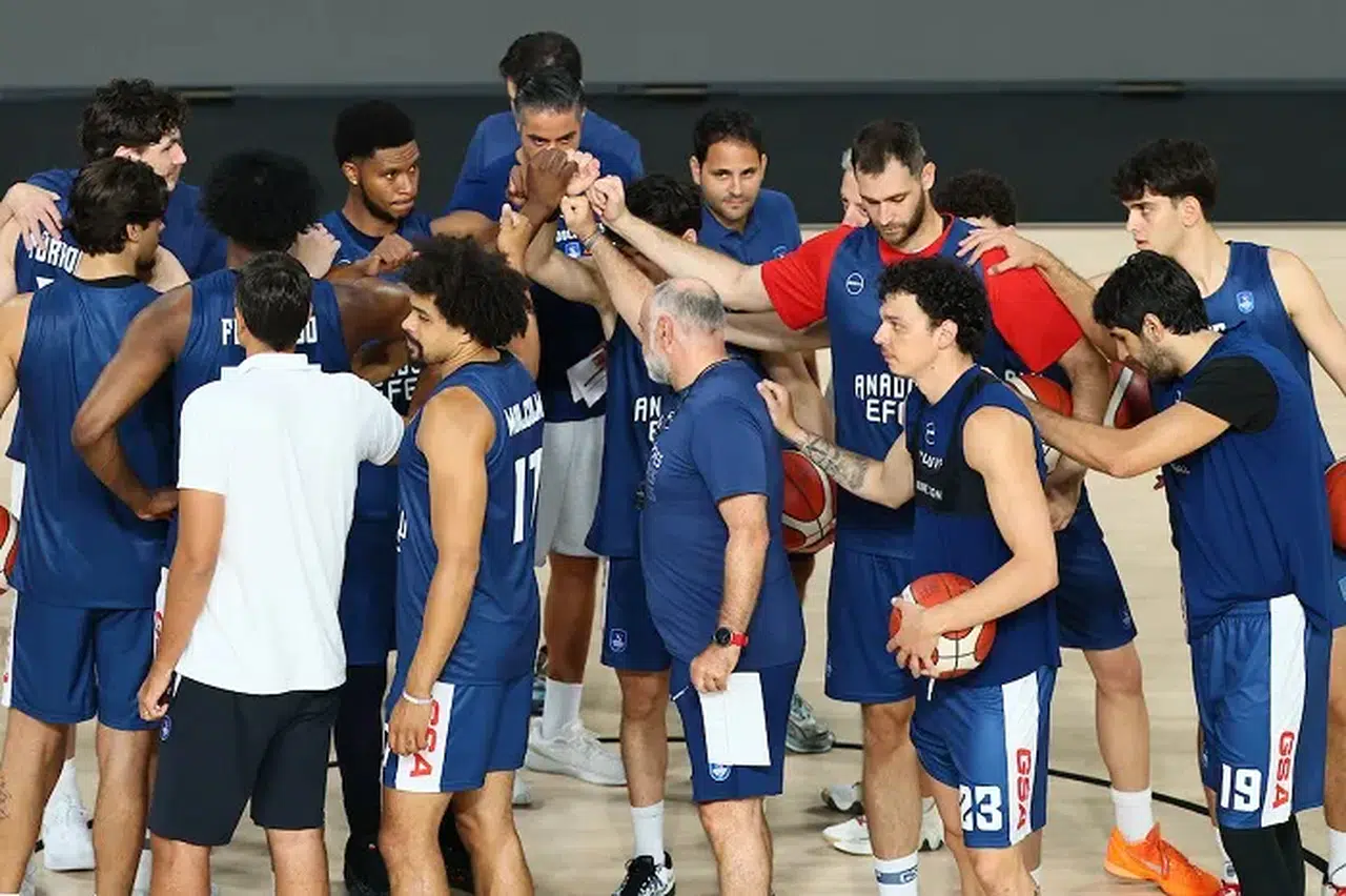Anadolu Efes 2026–2027 Sezonunu Açtı