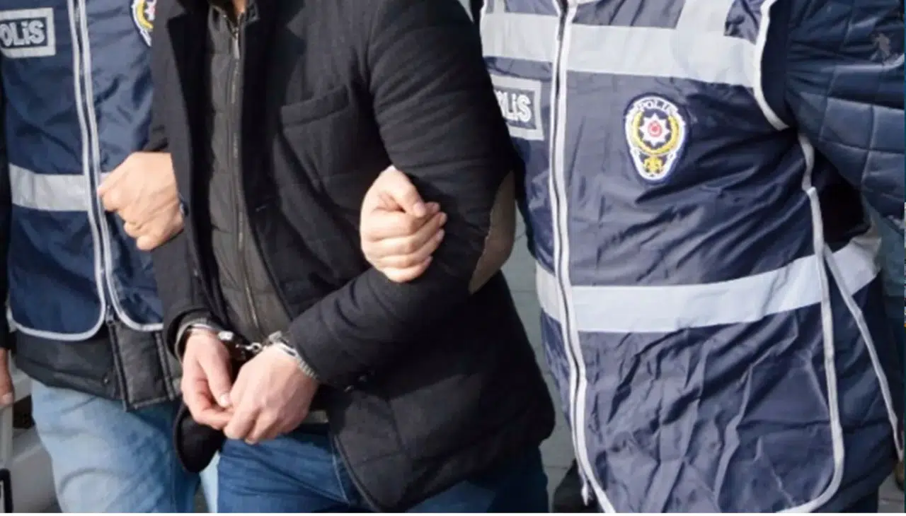 Sahte Ekspertizle Vatandaşlık Ağına 16 İlde Operasyon