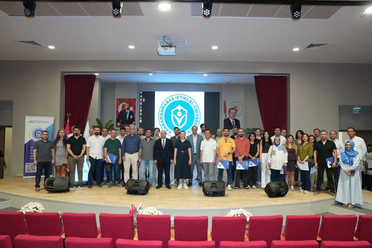 Kahramanmaraş İstiklal Üniversitesi'nde duygusal veda töreni, fakülteler devredildi!