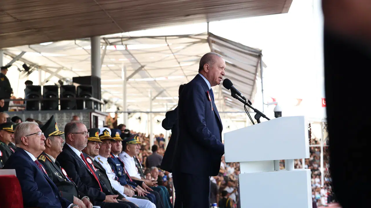 MSÜ’de Gurur Günü: Teğmenler Diplomalarını Aldı