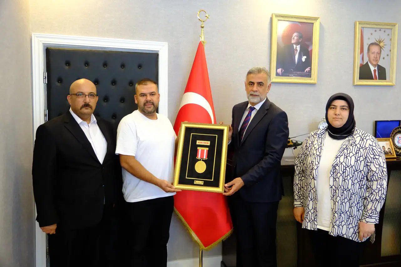 Kahraman Gazilere Övünç Madalyası Takdim Edildi