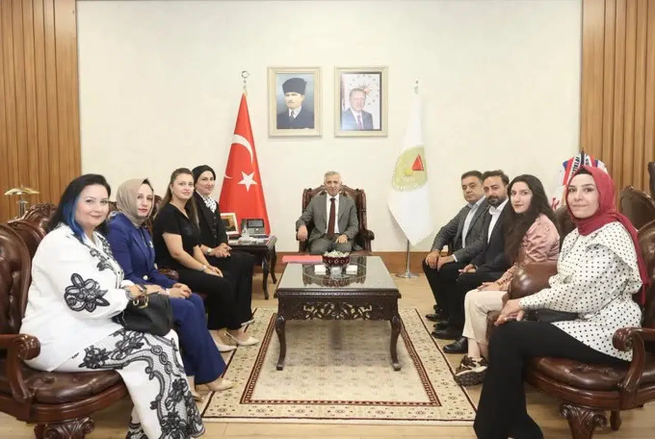 Mustafa Çiçek ve Yönetiminden Vali Ünlüer’e Ziyaret