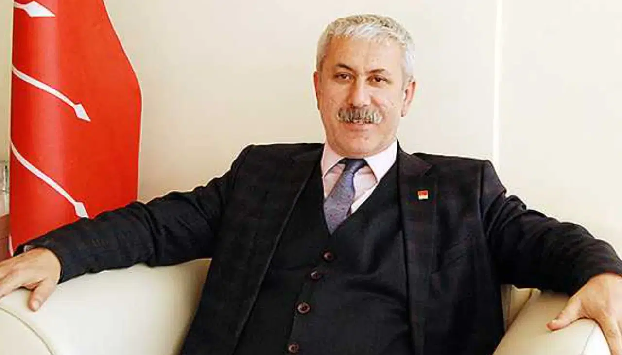 CHP Kahramanmaraş'ta Yeni Dönem: Esat Şengül İl Başkanı Oldu