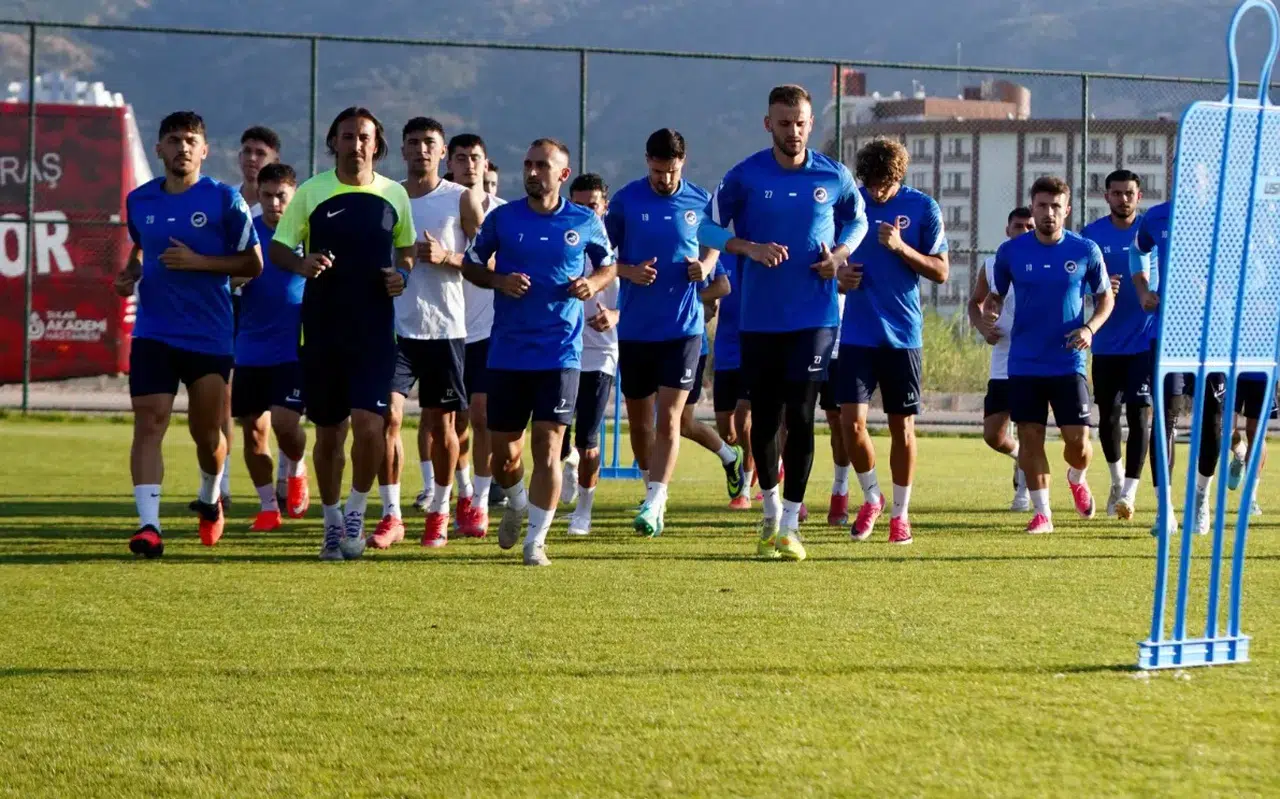 Kahramanmaraş İstiklalspor Afyon Kampına Başladı