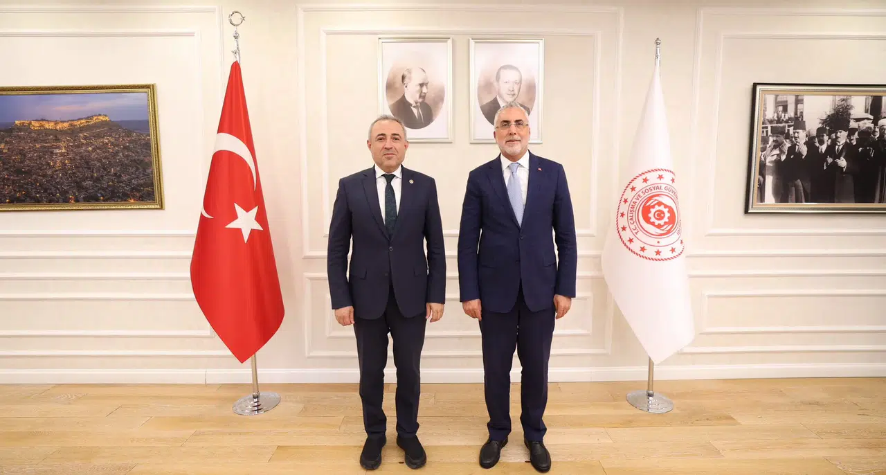 Milletvekili Karatutlu, Bakan Işıkhan İle Bir Araya Geldi