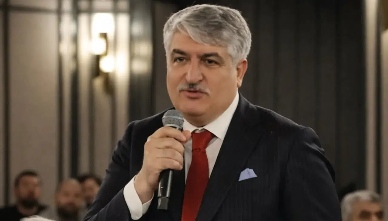 Özcan Güngör Kimdir? Akademiden Siyasete Kariyeri