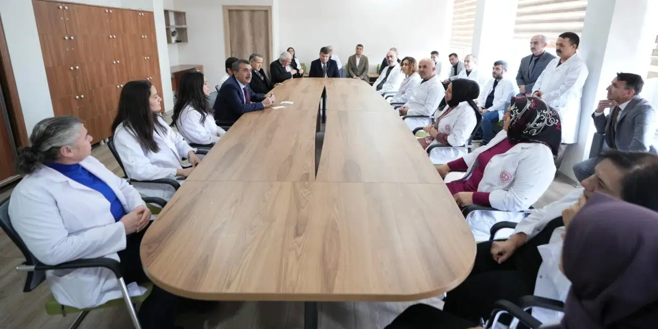Öğretmenlere Müjde: İkinci İller Arası Tayin Hakkı Geldi