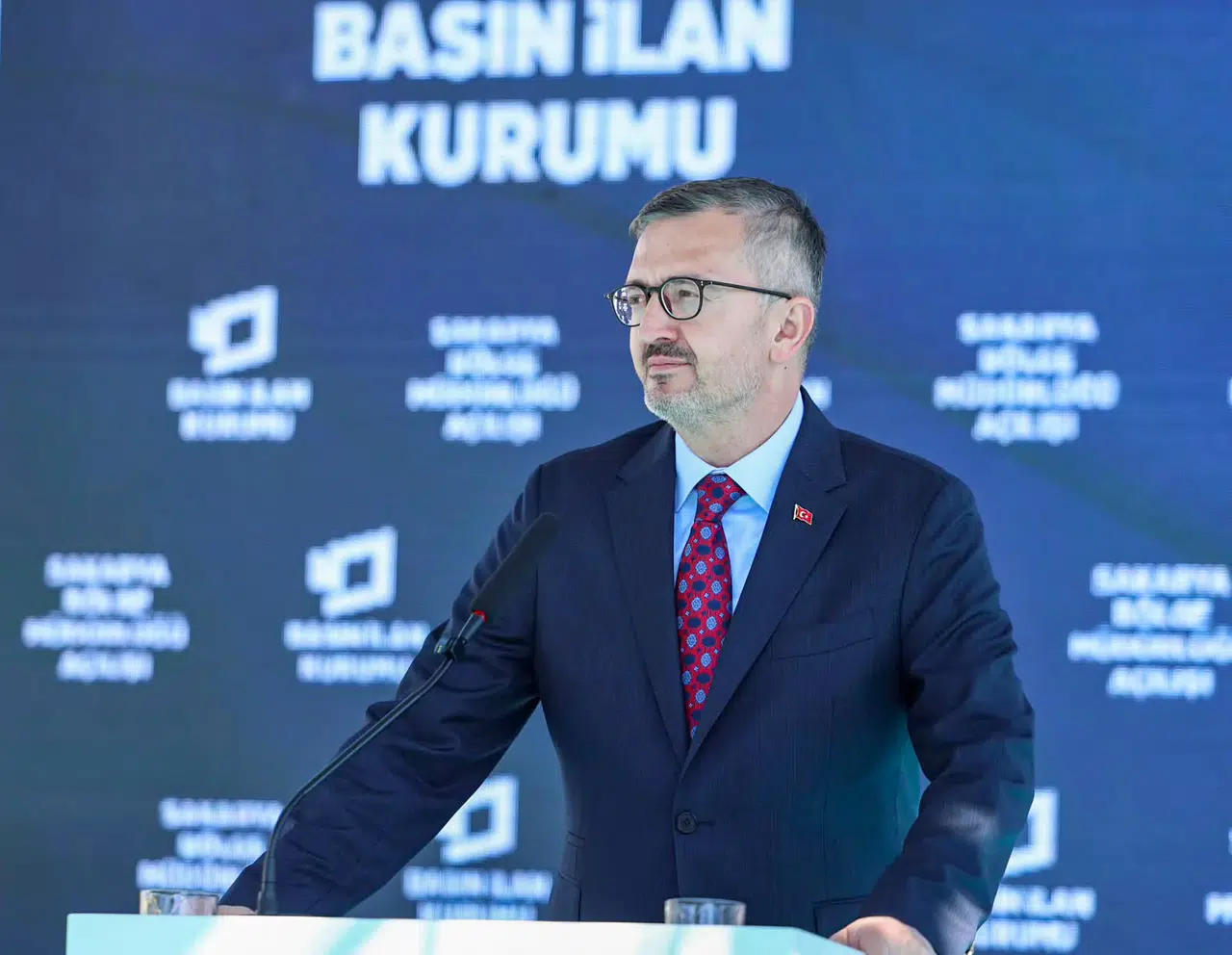 Burhanettin Duran’dan Sakarya’da Yerel Medyaya Destek Mesajı