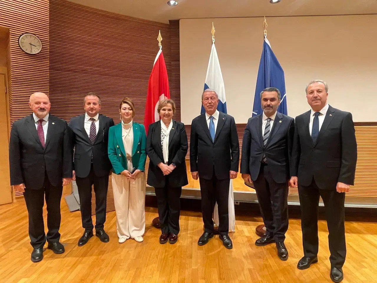 Milletvekili Karakoç’tan Finlandiya’da Yoğun Diplomasi Trafiği