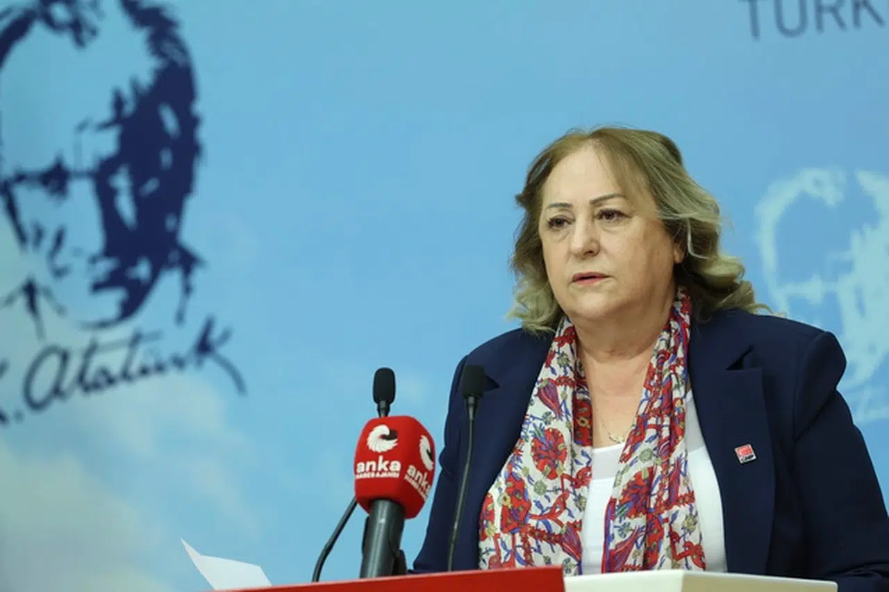 CHP'den eğitim masrafları tepkisi! Okula başlangıç maliyeti 52 bin liraya ulaştı