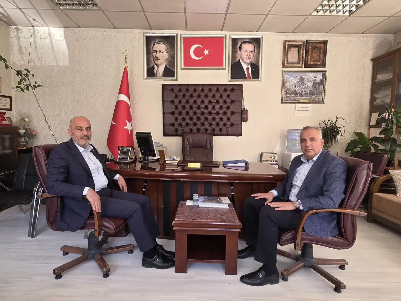 AK Parti İl Başkanı Burak Gül’den Ramazan Gürbak’a Ziyaret