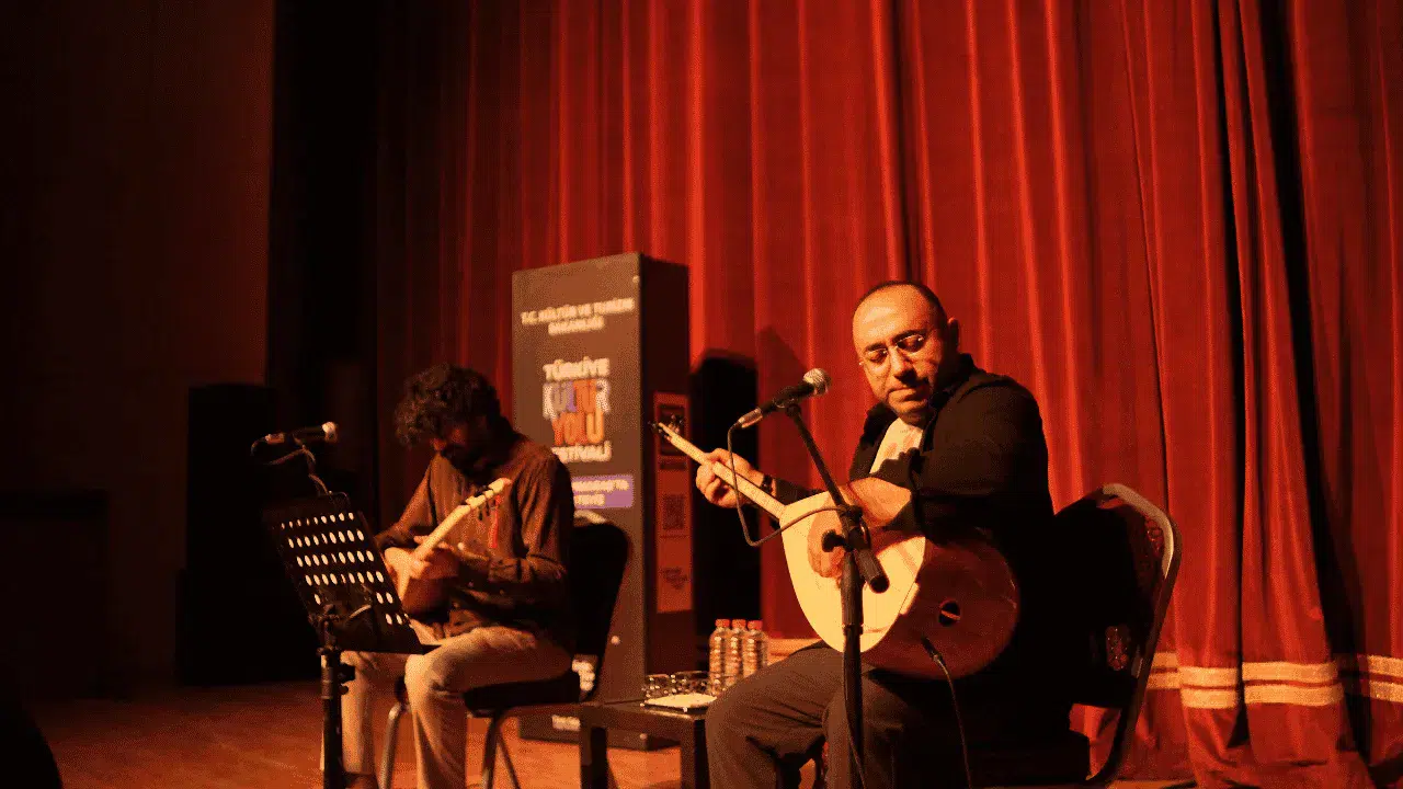 Kahramanmaraş’ta Neşet Ertaş Türküleri Yankılandı