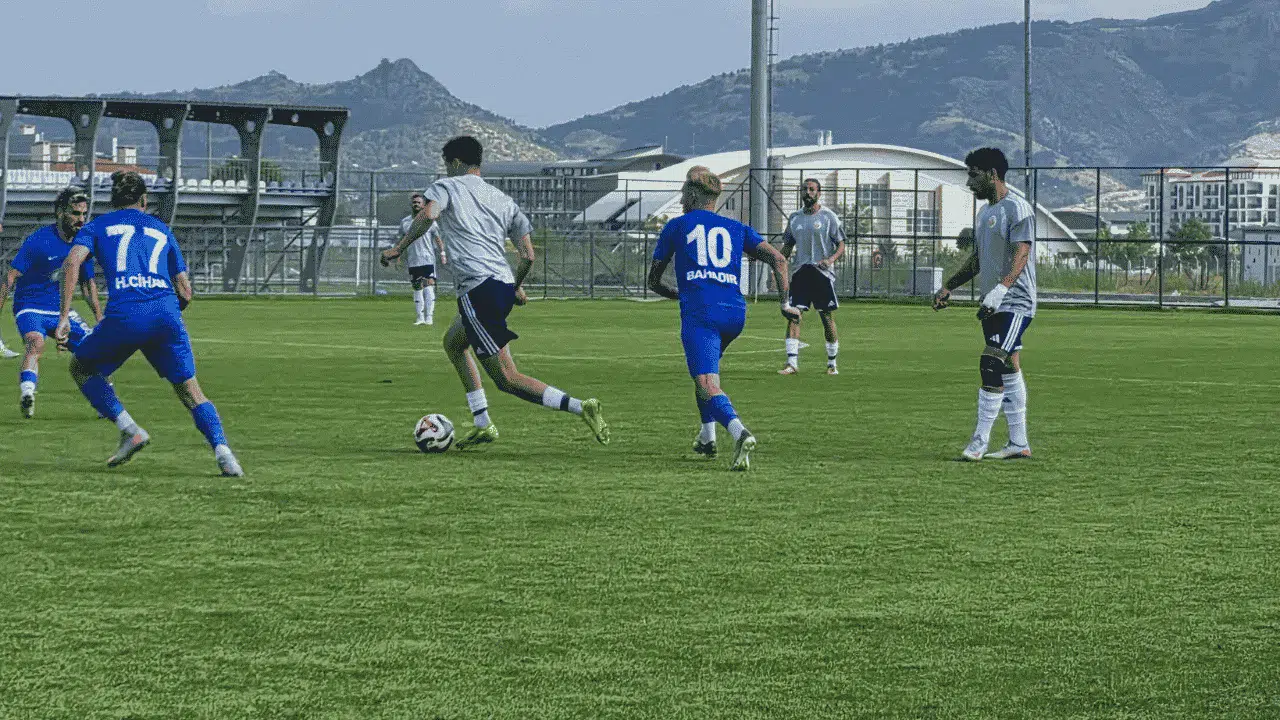 Onikişubatspor Sultanbeyli’yi 2-0 mağlup etti