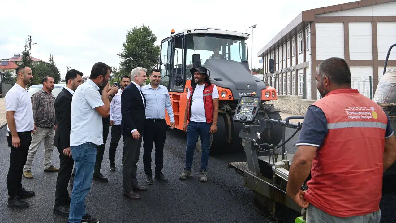 Afşin’de 2 Kilometrelik Yol Baştan Sona Yenileniyor