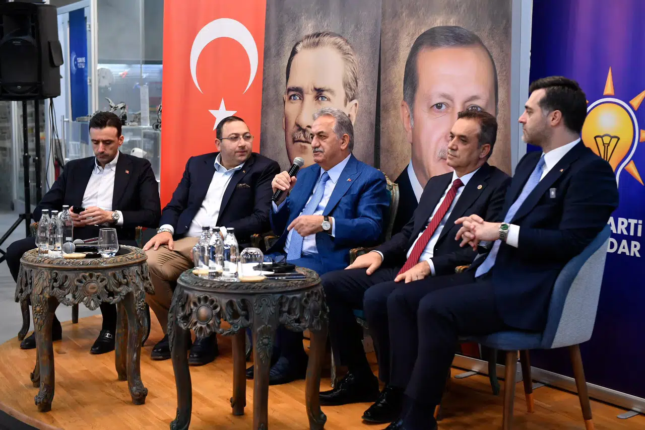 Kahramanmaraş Milletvekili Mevlüt Kurt İstanbul’da gençlerle buluştu
