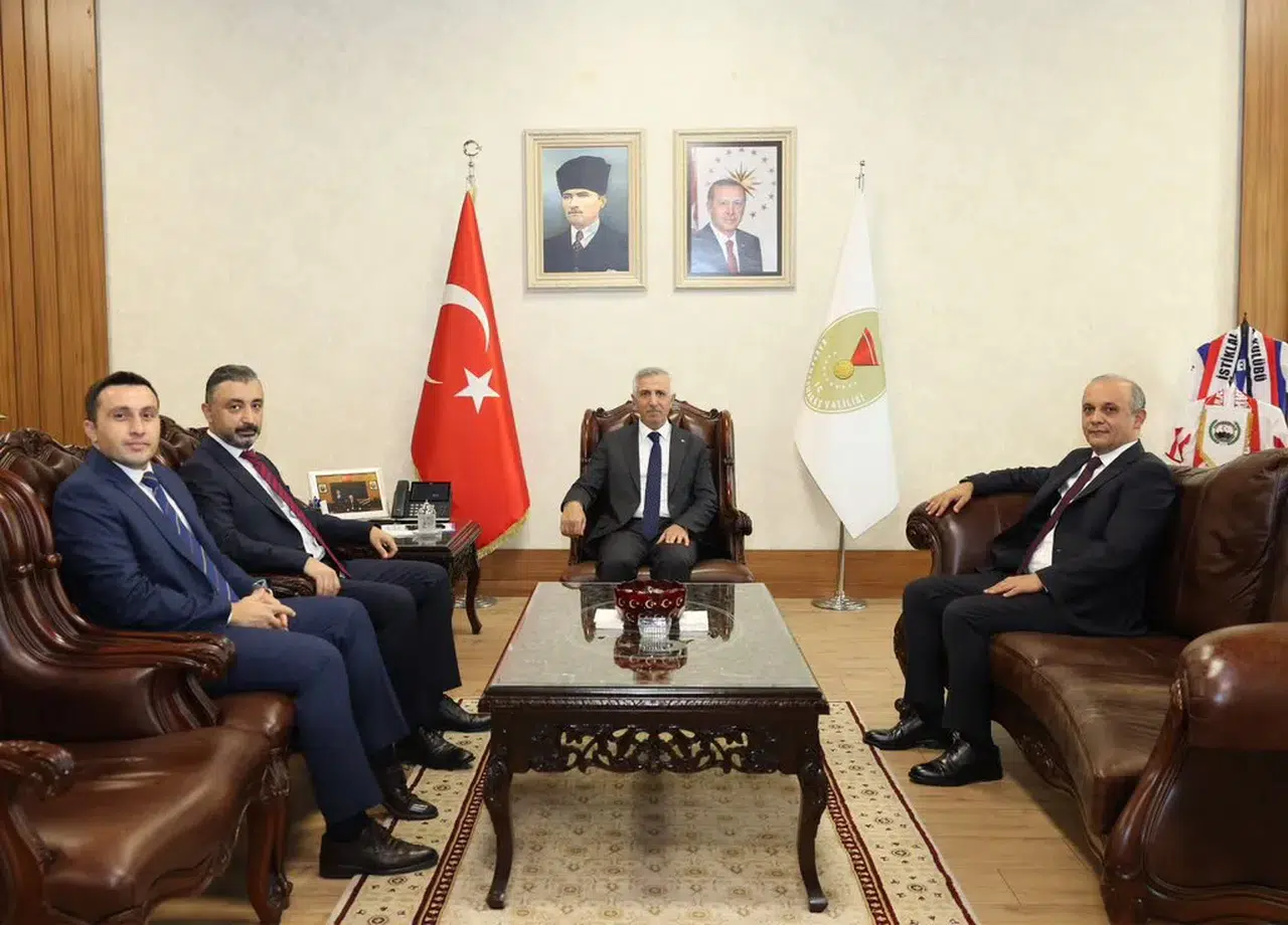 Vali Ünlüer Sayıştay Heyeti ve Şehit Yakınlarını Ağırladı