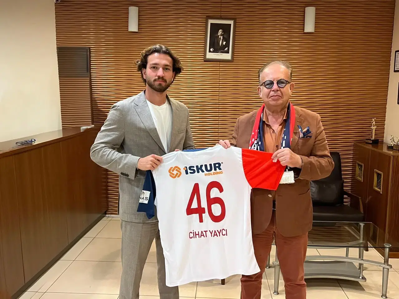 Cihat Yaycı İstiklalspor Tesislerini Ziyaret Etti