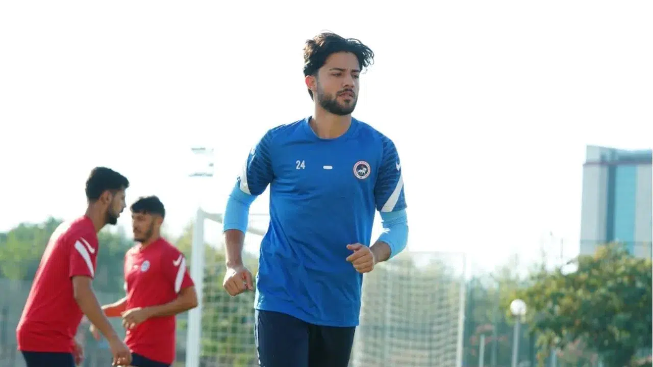 İstiklalspor, Sakaryaspor Mesaisine Başladı