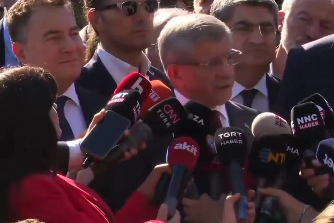 Davutoğlu'ndan ifade sonrası ilk açıklama: Türkiye'nin itibarı için