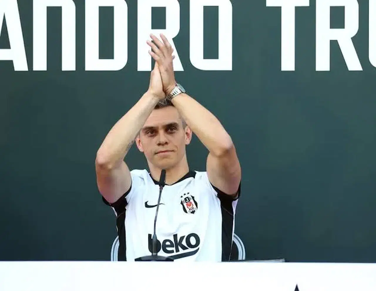 Trossard’dan Derbi Mesajı: “Daha İyi Olan Taraf Bizdik”