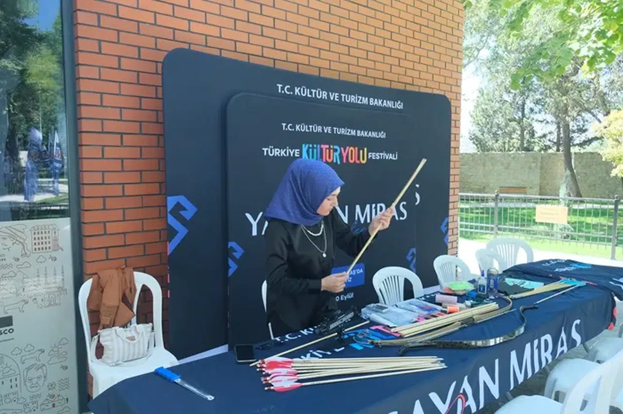 Mozaik, Okçuluk ve Aba Dokuma Festivalde